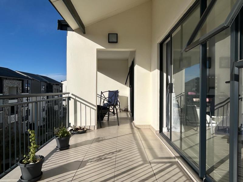 To Let 1 Bedroom Property for Rent in Sandown Western Cape